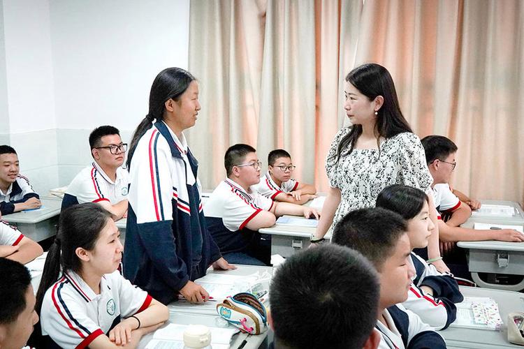 探秘H学校,传承百年文化,培育时代英才 搜狗SEO 探秘H学校,传承百年文化,培育时代英才 探秘H学校,传承百年文化,培育时代英才 搜狗SEO