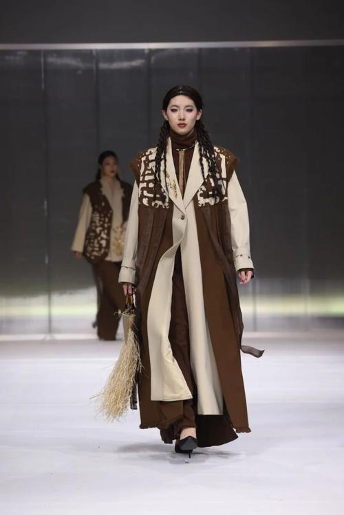 时尚与科技的碰撞,服装设计类网站的崛起与未来展望 百度SEO 时尚与科技的碰撞,服装设计类网站的崛起与未来展望 时尚与科技的碰撞,服装设计类网站的崛起与未来展望 百度SEO