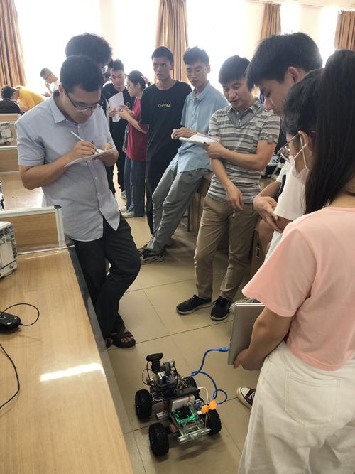 电子设计竞赛,培养创新精神,激发科技潜能 百度SEO 电子设计竞赛,培养创新精神,激发科技潜能 电子设计竞赛,培养创新精神,激发科技潜能 百度SEO