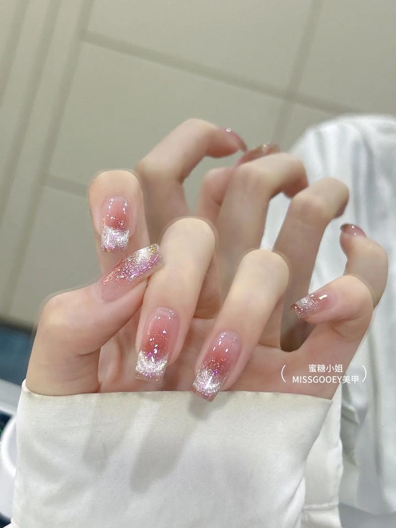 美甲艺术,指尖上的时尚潮流与心理健康之路 网站建设公司 美甲艺术,指尖上的时尚潮流与心理健康之路 美甲艺术,指尖上的时尚潮流与心理健康之路 网站建设公司