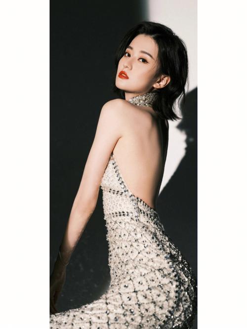 乔欣壁纸程序,介绍人工智能在视觉艺术领域的创新应用 神马SEO 乔欣壁纸程序,介绍人工智能在视觉艺术领域的创新应用 乔欣壁纸程序,介绍人工智能在视觉艺术领域的创新应用 神马SEO